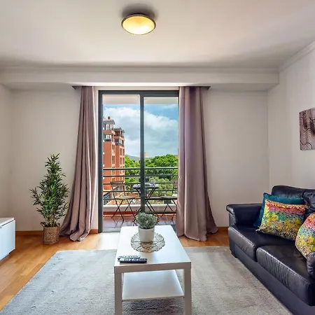 Apartamento T1 No Funchal Apartamento *