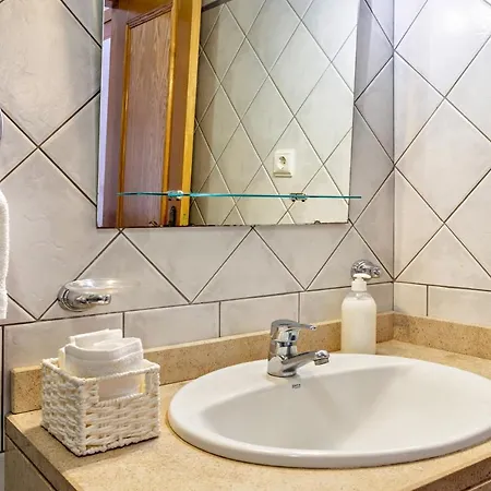 Apartamento T1 No Funchal *